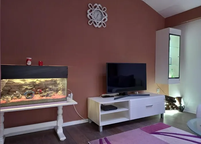 Vini App With Private Parking